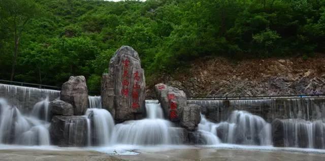 小隐隐于野，大隐隐于市。是什么意思？
